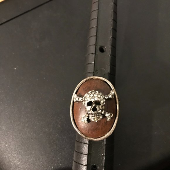 LUCKY YOU BRAND CZ SKULL CROSSBONES WOOD & METAL RING SIZE 7